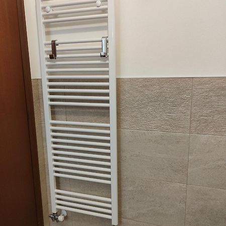 Da Adria Al Corvenale - Casa Vacanze Carrara - Villa Luaran gambar
