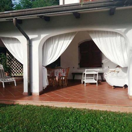 Da Adria Al Corvenale - Casa Vacanze Carrara - Villa Luaran gambar