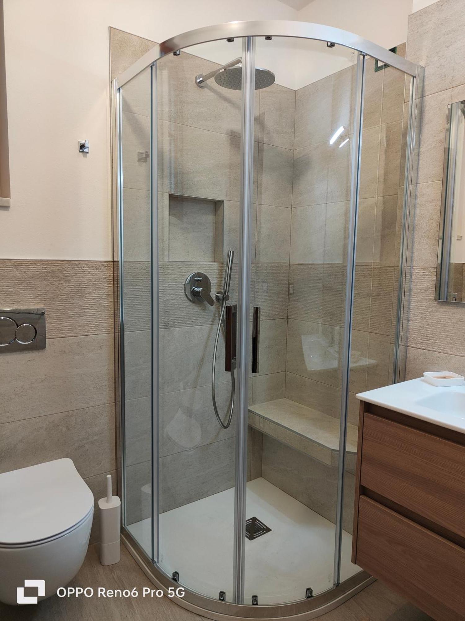 Da Adria Al Corvenale - Casa Vacanze Carrara - Villa Luaran gambar