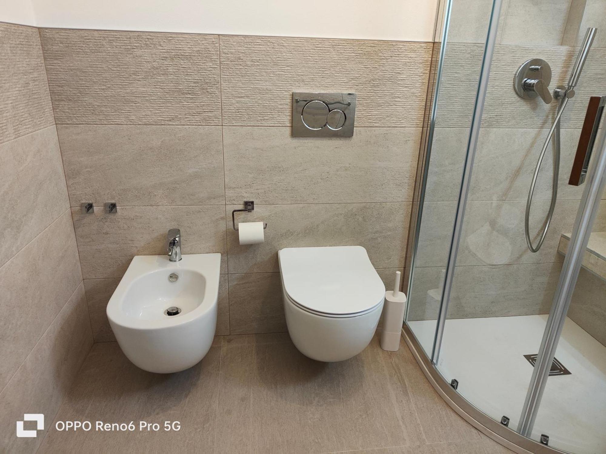 Da Adria Al Corvenale - Casa Vacanze Carrara - Villa Luaran gambar