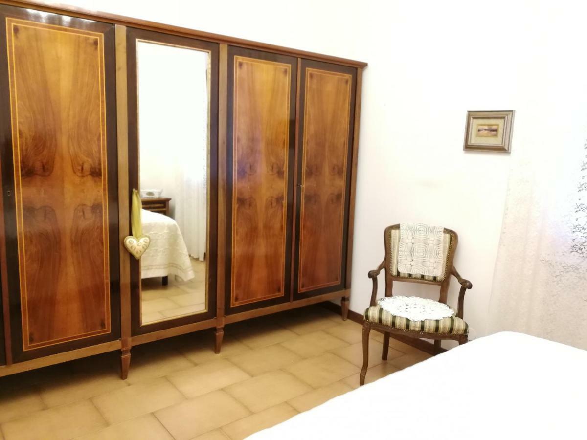 Da Adria Al Corvenale - Casa Vacanze Carrara - Villa Luaran gambar