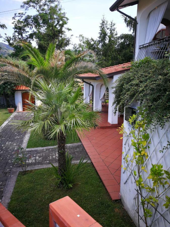 Da Adria Al Corvenale - Casa Vacanze Carrara - Villa Luaran gambar